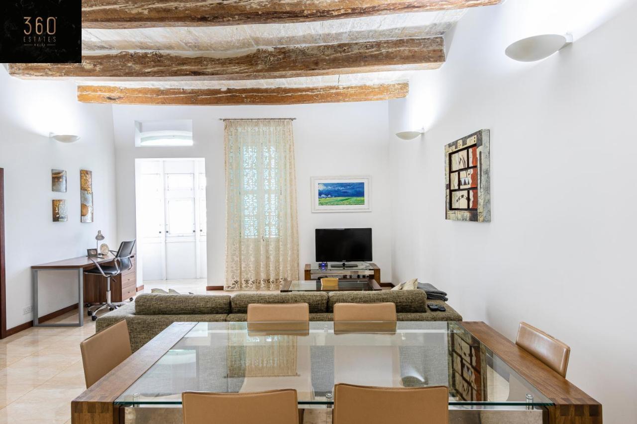 Seafront - Top Location, Top Floor With Wifi & Ac By 360 Estates Valletta Exterior photo