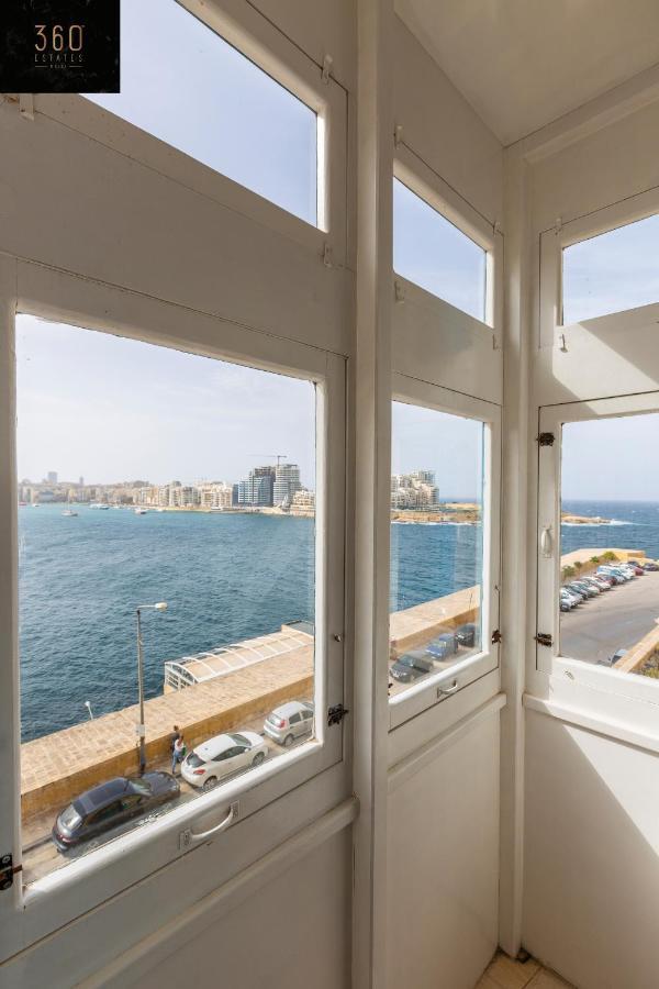 Seafront - Top Location, Top Floor With Wifi & Ac By 360 Estates Valletta Exterior photo