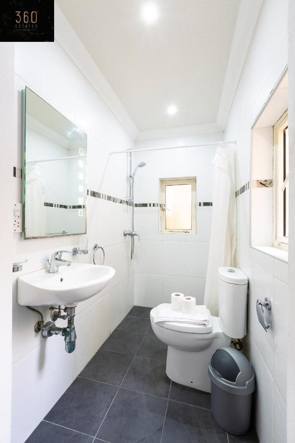 Seafront - Top Location, Top Floor With Wifi & Ac By 360 Estates Valletta Exterior photo