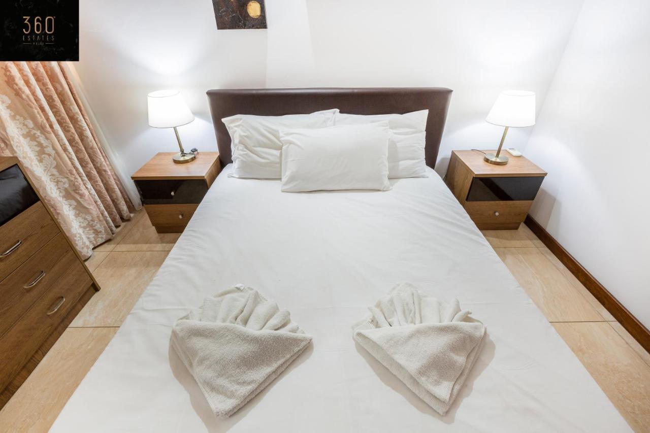 Seafront - Top Location, Top Floor With Wifi & Ac By 360 Estates Valletta Exterior photo